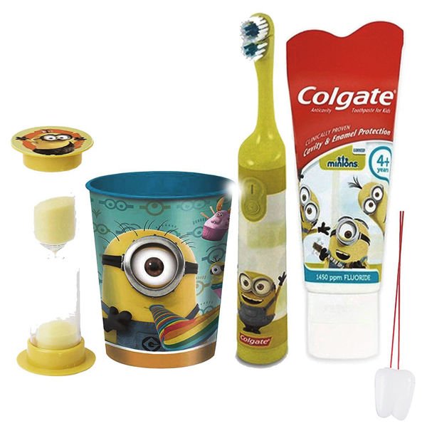 Picture of COLGATE MANUAL TOOTHBRUSH, SMILES MINIONS [1 each]